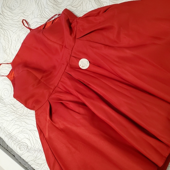 Red Christmas party dress! - Picture 7 of 11